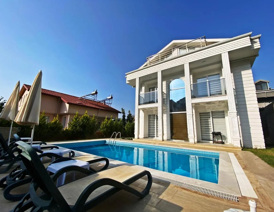 Cihan Villa, Oezel Havuzlu, Fethiye Turkey